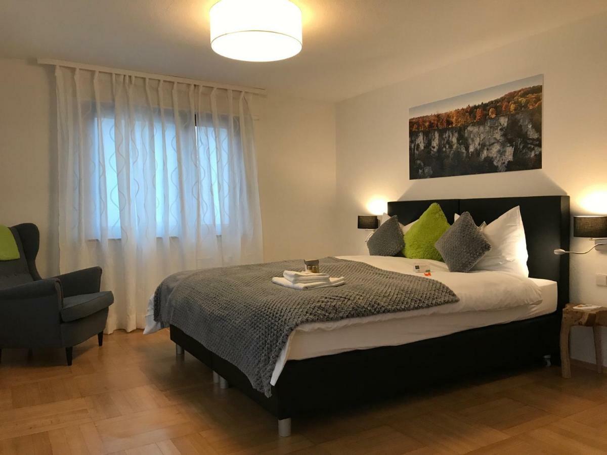 Ferienhaus Vier Jahreszeiten Bad Urach Exteriér fotografie